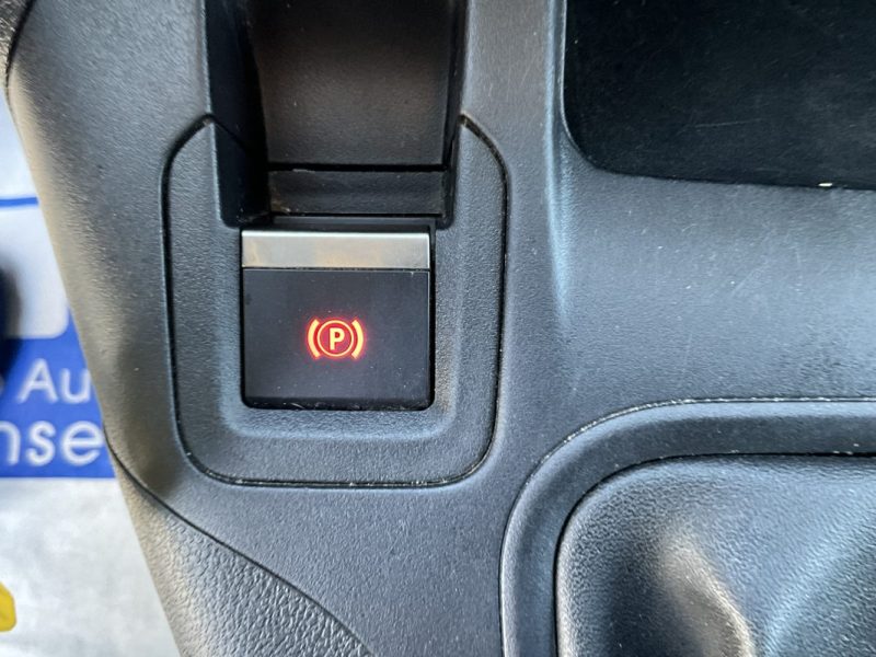 TVA RÉCUPÉRABLE, DISTRIBUTION NEUVE* CITROEN BERLINGO M 1000 1.6 BLUE HDI 100 CV WORKER 2019