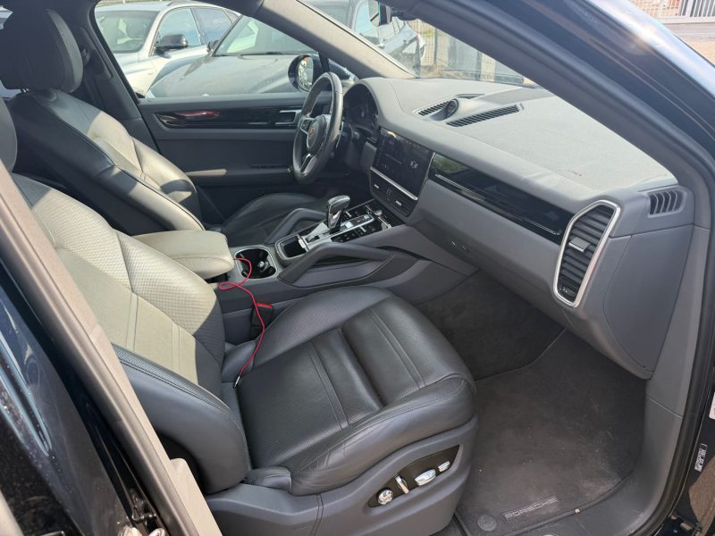 PORSCHE CAYENNE COUPE 3.0 E-HYBRID AWD 462CV GARANTIE