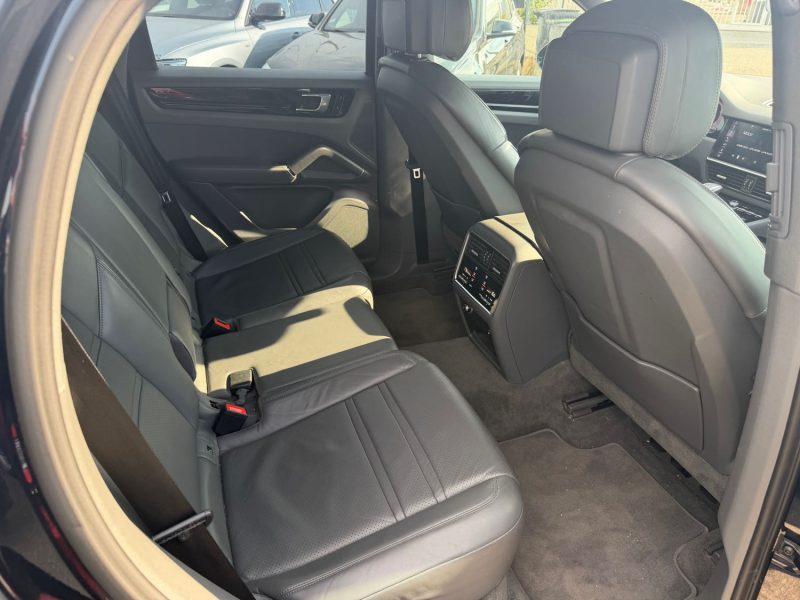 PORSCHE CAYENNE COUPE 3.0 E-HYBRID AWD 462CV GARANTIE