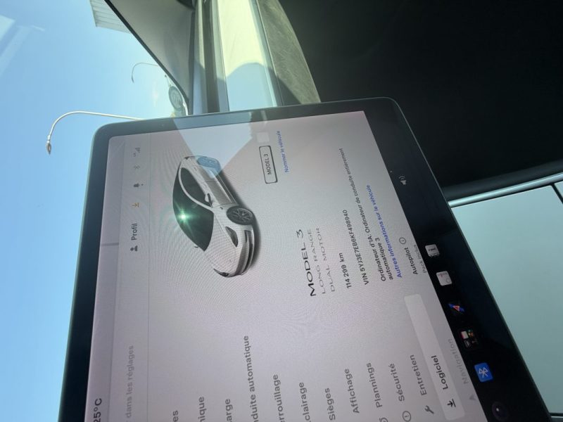 TESLA MODEL 3 LONG RANGE DUAL MOTOR AWD INTERIEUR BLANC