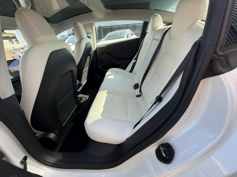TESLA MODEL 3 GRANDE AUTONOMIE AWD  2021