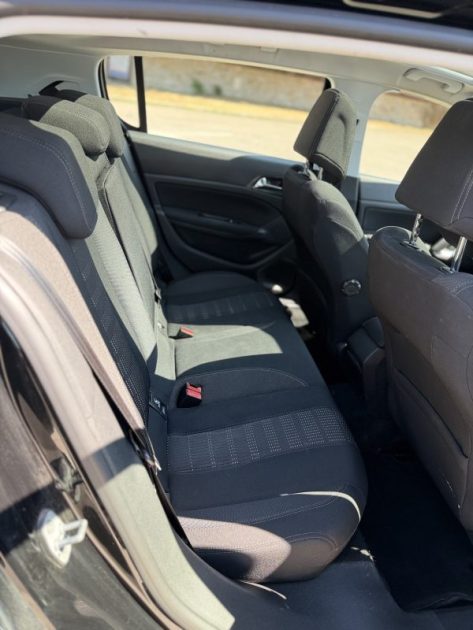 PEUGEOT 308 BOITE AUTO / CAMERA / TOIT PANO ✅