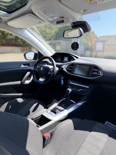 PEUGEOT 308 BOITE AUTO / CAMERA / TOIT PANO ✅