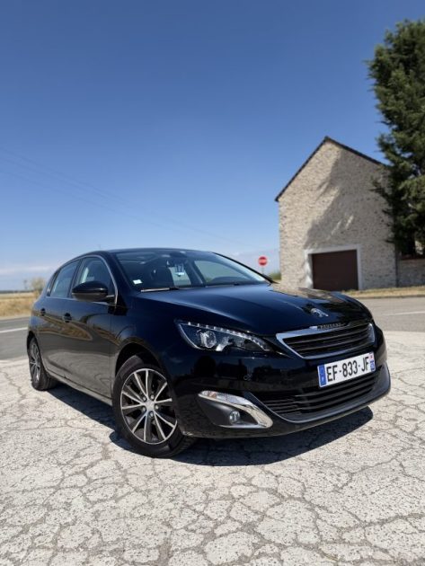 PEUGEOT 308 BOITE AUTO / CAMERA / TOIT PANO ✅