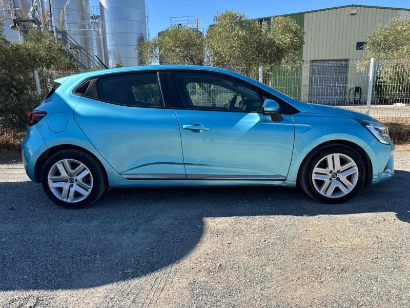 RENAULT CLIO V 1.6 E-TECH 140 Cv BOITE AUTO ESSENCE / HYBRIDE ZEN