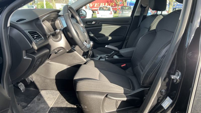 RENAULT MEGANE IV 1.5 DCI 110 BUSINESS