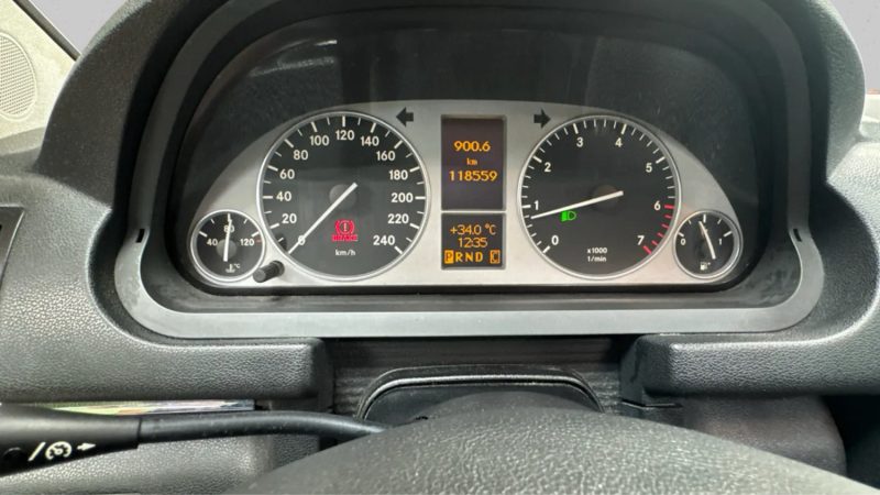 MERCEDES CLASSE B 200 TURBO PACK SPORT AUTOTRONIC FAIBLE KM TOIT OUVRANT 