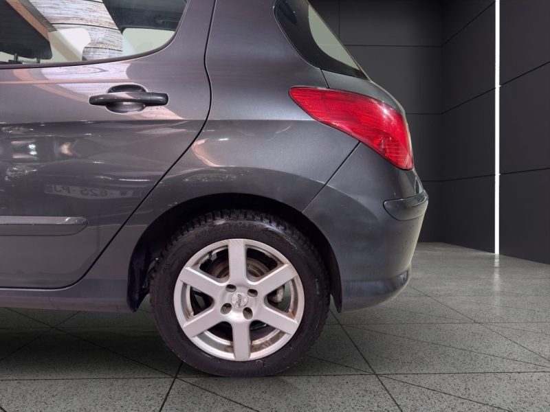PEUGEOT 308 1.6 VTI 120CH PREMIUM 2009