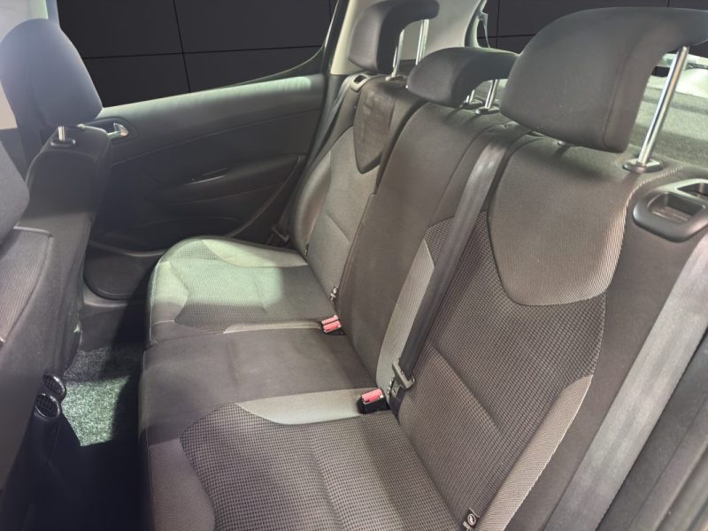 PEUGEOT 308 1.6 VTI 120CH PREMIUM 2009