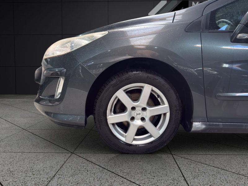 PEUGEOT 308 1.6 VTI 120CH PREMIUM 2009