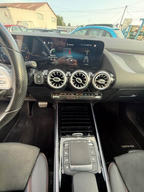 MERCEDES GLA 200 AMG LINE DCT 