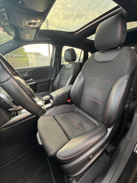 MERCEDES GLA 200 AMG LINE DCT 