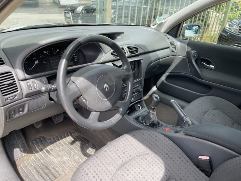 RENAULT LAGUNA EXPRESSION 1.9DCI 120 2005