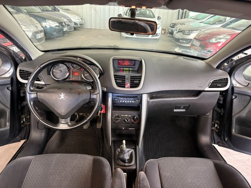 Peugeot 207 1.4 hdi DISTRIBUTION NEUF REVISION OK
