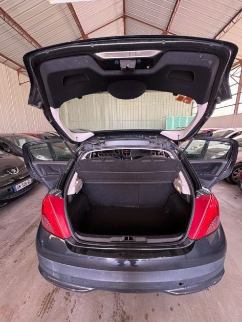 Peugeot 207 1.4 hdi DISTRIBUTION NEUF REVISION OK