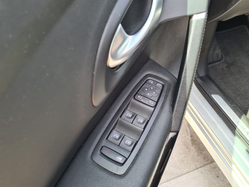 RENAULT KADJAR 1.5 BLUE DCI 115 GRAPHITE EDC 2019