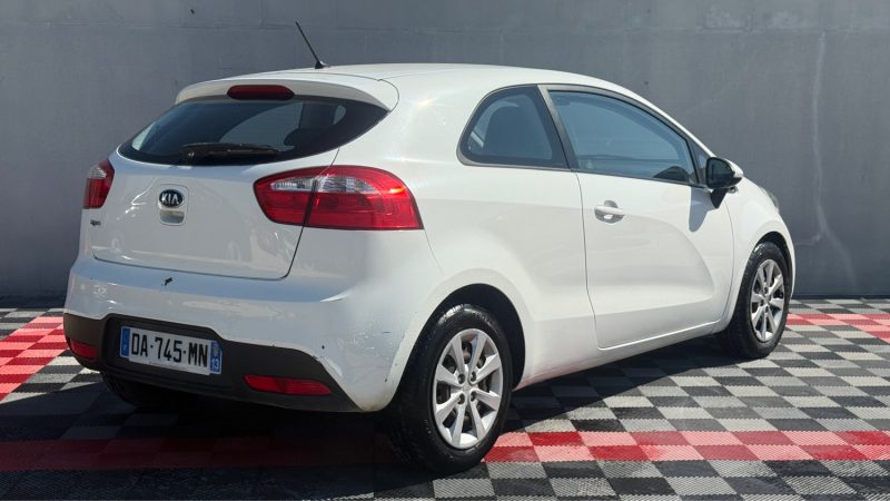 KIA RIO 1.2 85 MOTION 2013