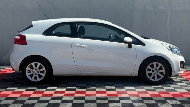 KIA RIO 1.2 85 MOTION 2013