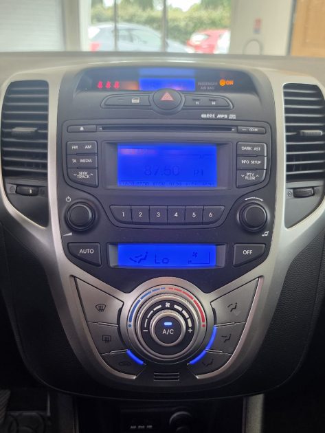 HYUNDAI  IX20 1.4 CRDI 77ch Diesel 2013 - CT OK - Garantie 12 mois ou 15000 km