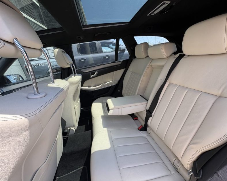 MERCEDES CLASSE E E300 HYBRID / DIESEL- Très bon état - Toit pano/ouvrant - GARANTIE 6 mois