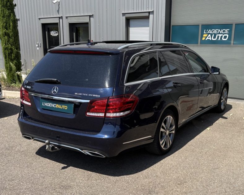 MERCEDES CLASSE E E300 HYBRID / DIESEL- Très bon état - Toit pano/ouvrant - GARANTIE 6 mois