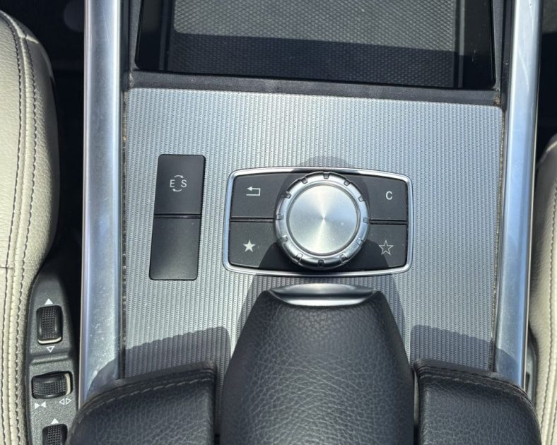 MERCEDES CLASSE E E300 HYBRID / DIESEL- Très bon état - Toit pano/ouvrant - GARANTIE 6 mois