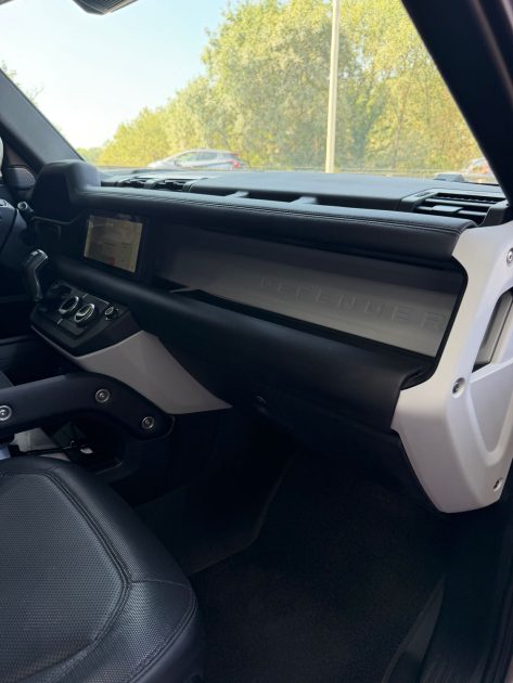 Land Rover Defender 110 P400e AWD X-Dynamic SE BVA 2024 – Échange reprise possible