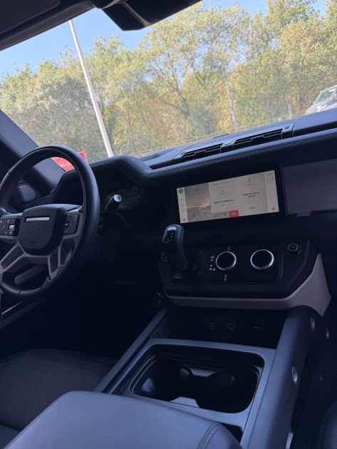 Land Rover Defender 110 P400e AWD X-Dynamic SE BVA 2024 – Échange reprise possible