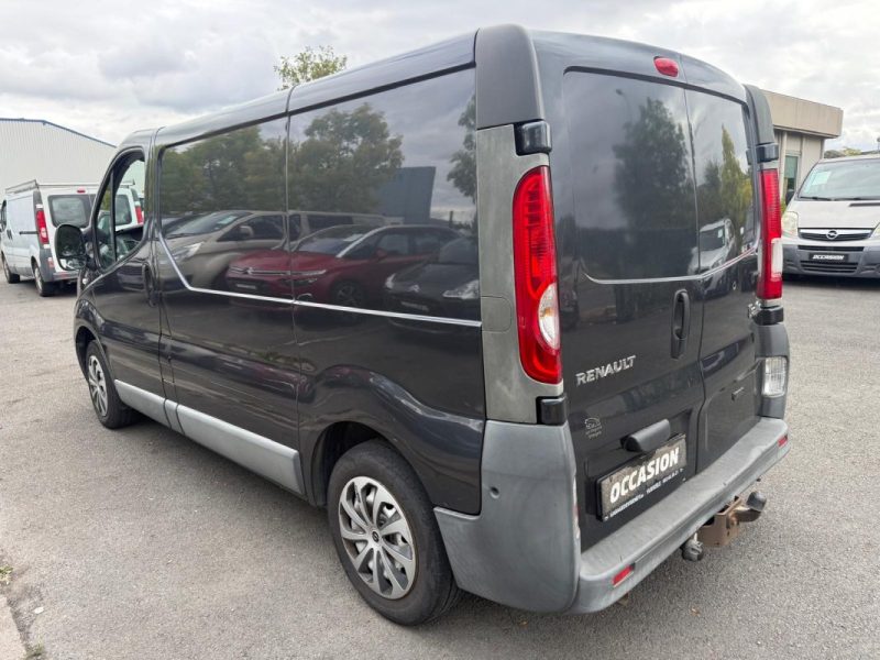 RENAULT  TRAFFIC L1H1 2010 164010 Kms 2.0 l 