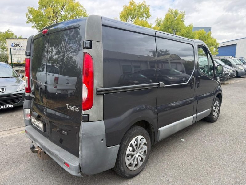 RENAULT  TRAFFIC L1H1 2010 164010 Kms 2.0 l 