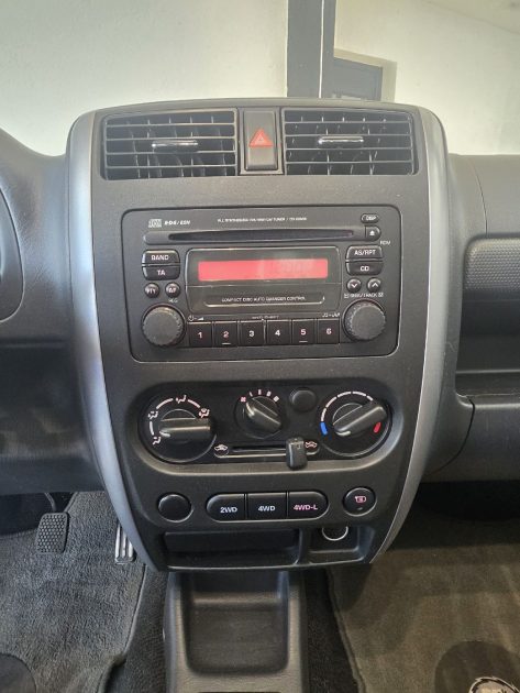 SUZUKI JIMNY 1.3 VVT Essence Rock am Ring 2007 - CT OK - Garantie 12 mois ou 15000 km
