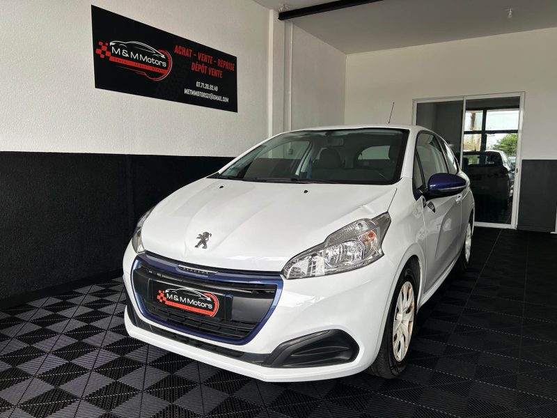 PEUGEOT 208 1.2 68 LIKE