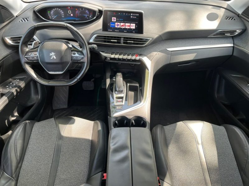 PEUGEOT 3008 Allure 120 ch 1.6 BlueHDi EAT6 Caméra de recul + Vision 360° / i-Cockpit