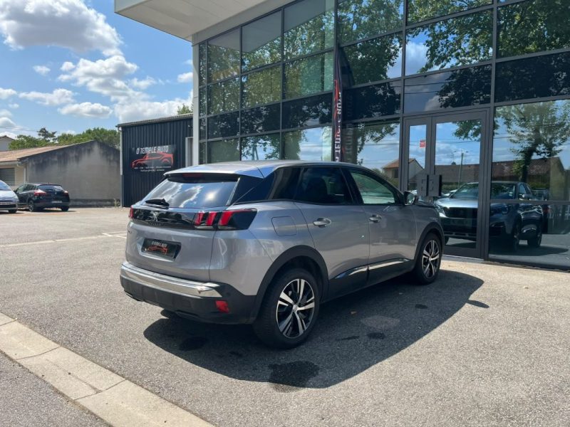 PEUGEOT 3008 Allure 120 ch 1.6 BlueHDi EAT6 Caméra de recul + Vision 360° / i-Cockpit