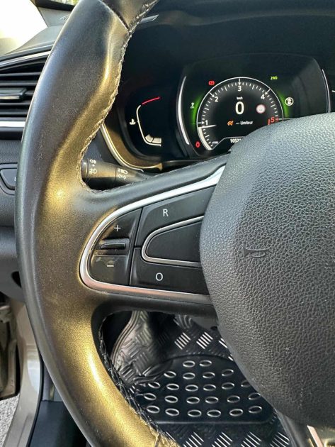 RENAULT KADJAR 1.6 DCI 130 / 4WD / BOSE / ATTELAGE