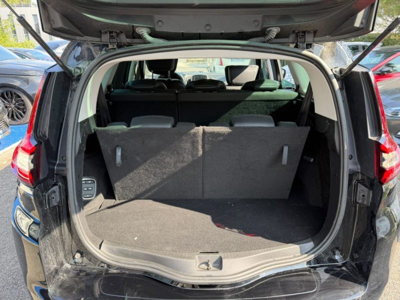 RENAULT GRAND SCE GRAND 1.3 TCE 140 BUSINESS EDC 2021