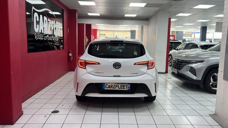 TOYOTA COROLLA BERLINE HYBRIDE 1.8 DYNAMIC BUSINESS 122cv/1 ERE MAIN/TVA RECUPERABLE