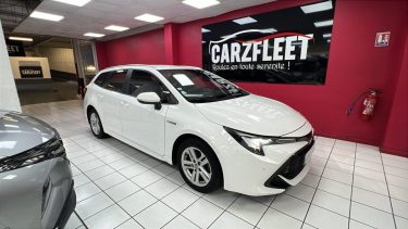 TOYOTA COROLLA TOURING SPORTS HYBRIDE 1.8 DYNAMIC BUSINESS 122cv/1 ERE MAIN/TVA RECUPERABLE