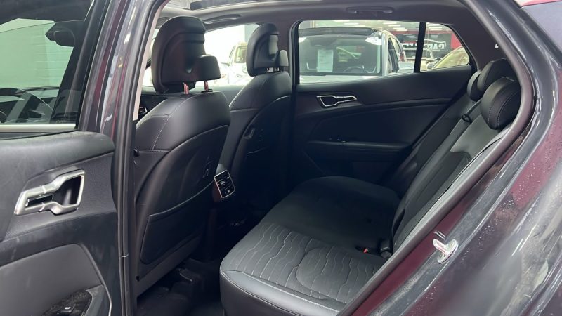 KIA SPORTAGE 1.6 HYBRIDE ESSENCE HEV 230cv DESIGN + TOIT PANORAMIQUE/1 ERE MAIN/TVA RECUPERABLE