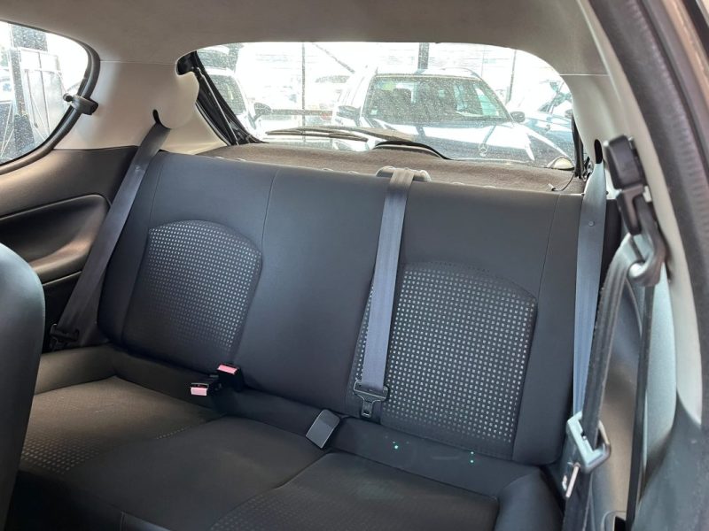 🚗 PEUGEOT 206+ ⚙️ 🔲 Vitres avant électriques