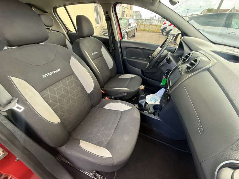 DACIA SANDERO 2 0.9I TCE - 12V TURBO 90CV STEPWAY AMBIANCE 2016 ESSENCE ETHANOL