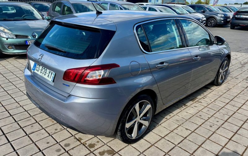 PEUGEOT 308 II 1.6 BLUE HDI 120 FELINE 2016