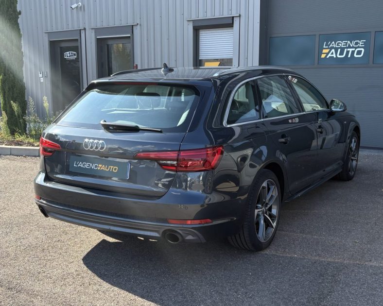 Audi A4 Avant 2.0 TFSI 252 ch S Line Quattro S Tronic 2017 — Entretien AUDI - GARANTIE 6 MOIS