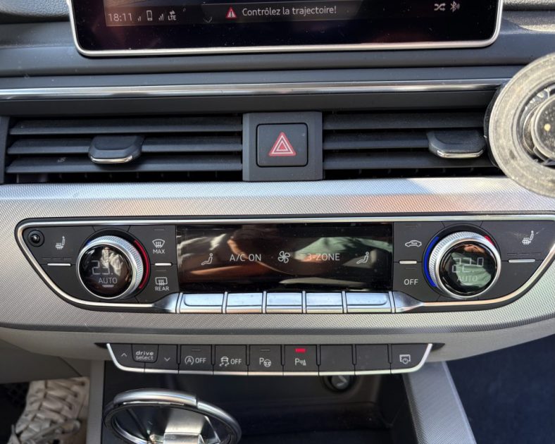Audi A4 Avant 2.0 TFSI 252 ch S Line Quattro S Tronic 2017 — Entretien AUDI - GARANTIE 6 MOIS