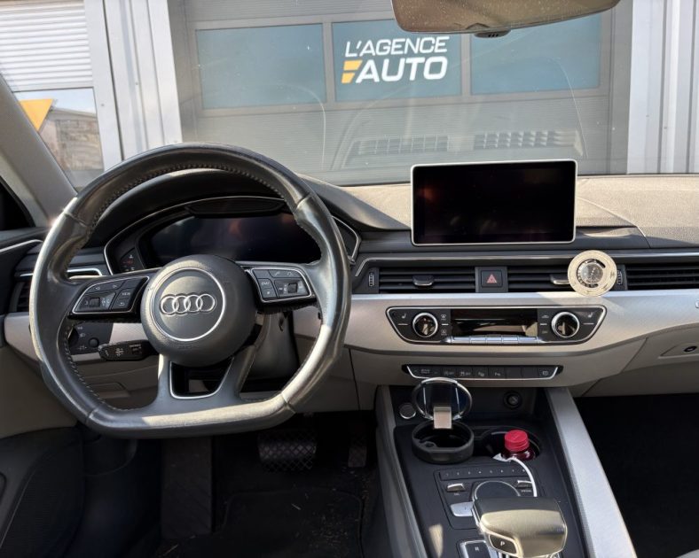 Audi A4 Avant 2.0 TFSI 252 ch S Line Quattro S Tronic 2017 — Entretien AUDI - GARANTIE 6 MOIS