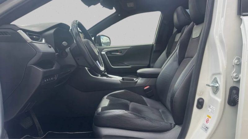 TOYOTA RAV4 HYBRIDE 218CV 2WD COLLECTION CUIR TOIT OUVRANT CAMÉRA 360