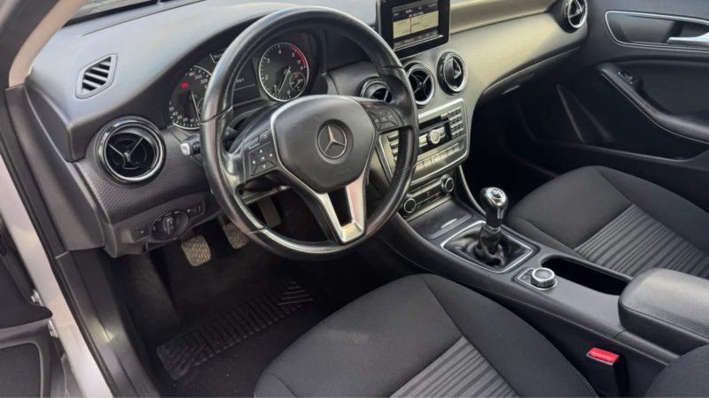 MERCEDES CLASSE A180 CDI INTUITION FAIBLE KM ÉTAT IMPECCABLE 