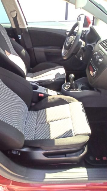 SEAT LEON 1.6 TDI 100CV 1ER MAIN GARANTIE 6MOIS