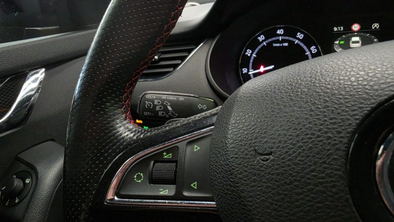 SKODA OCTAVIA COMBI 2.0 TSI RS GREEN TEC DSG*PANO*GPS*