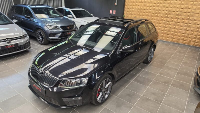 SKODA OCTAVIA COMBI 2.0 TSI RS GREEN TEC DSG*PANO*GPS*
